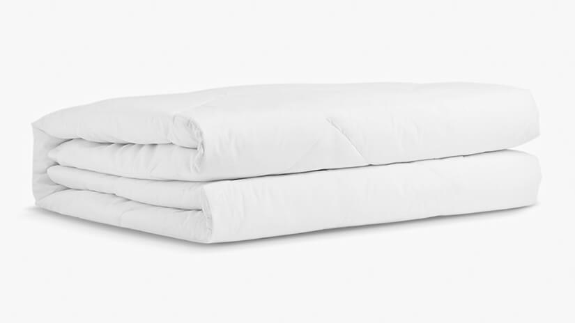 After thorough research, fabric and material team found that microfiber has a fine and dense fiber structure. A material comparable to real down feathers. Cost effective yet soft to touch and radiates warmth. Protected with Anti Dustmite Guard. Quality material that transforms your bed into a cosy haven. Improve the quality of your sleep.
