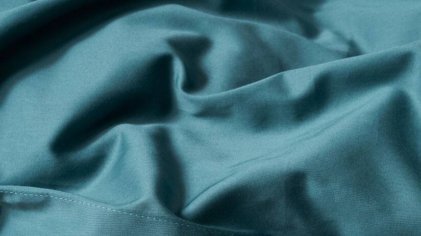 Combed cotton sateen is softer and better quality than regular cotton. Exudes a glowing sheen. Enhanced durability. 