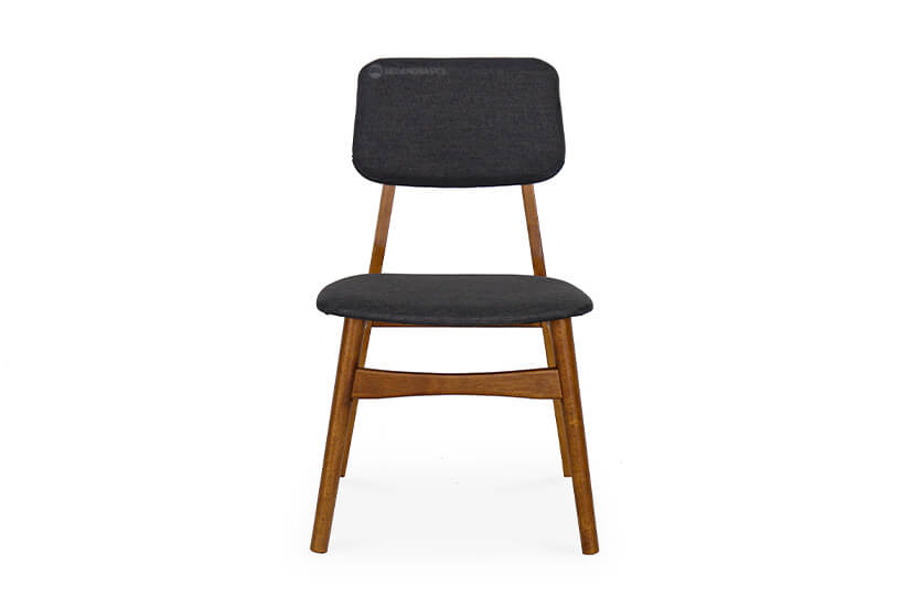 Invite modernity and comfort into your home with this chair.