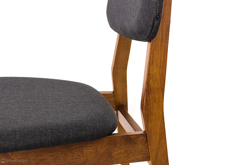 The strong support base makes the chair durable.