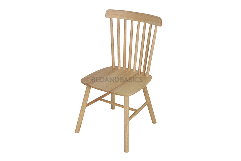 Wooden joints that reinforce the chair’s stability while keeping its design understated.