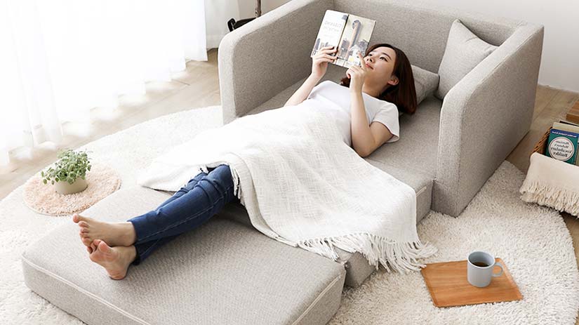 When the sofa is unfolded, the sofabed will be 178cm in length. Stretch your legs and relax on the sofabed.