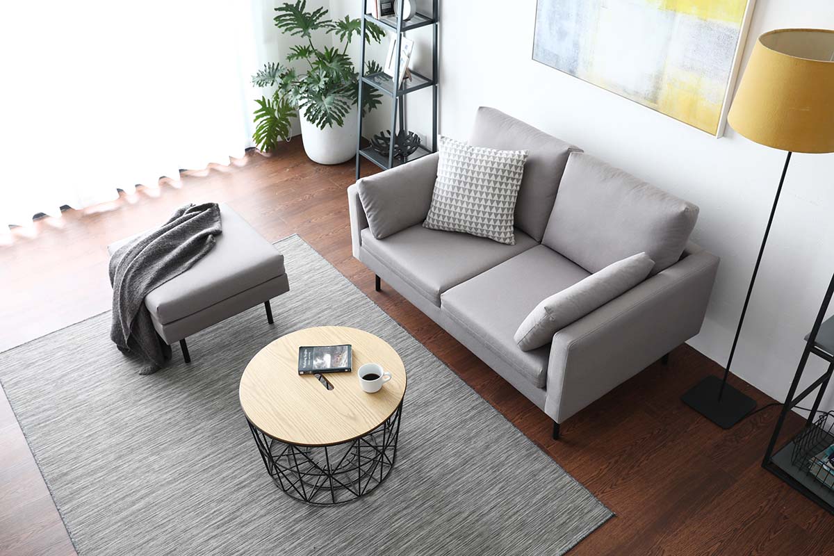 Purchase the ottoman to create an additional seating space.