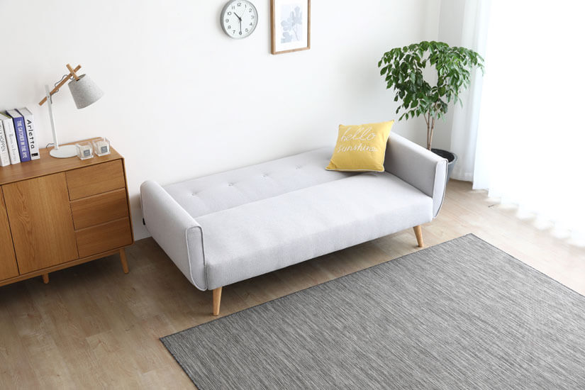 Single sofa. Dual function. Transform the sofa into a sofa bed.