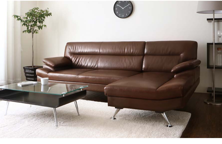 The Refido Sofa is elegant and stylish at the same time. It will be a modern centrepiece in your living room.