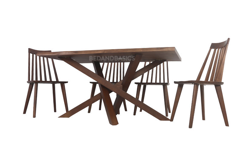 All around wood grain texture that enhances the deep brown tones of the dining set.