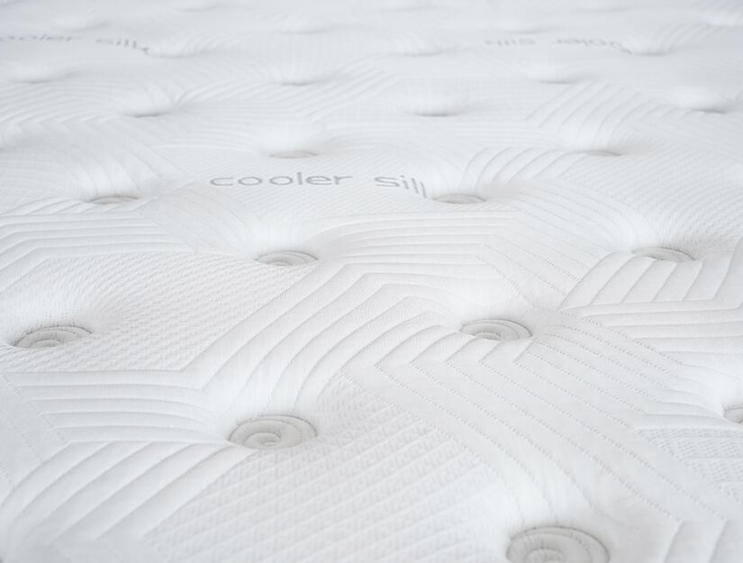 Cooler silk fabric covers. Soothing & rejuvenating. Reduces temperatures & wicks moisture. Sleep cool & dry.