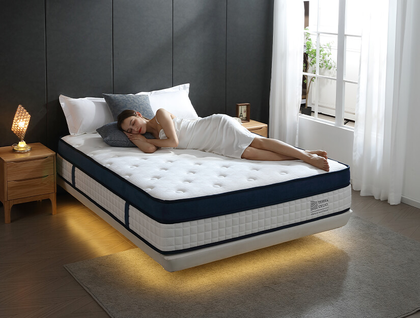 5 zone pocket coil springs provide targeted support & promote better sleep posture. Medium-firm mattress suitable for all sleepers.