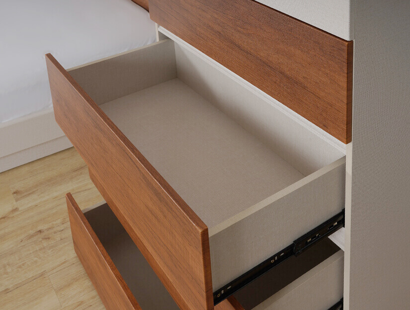 Deep and spacious drawers. 