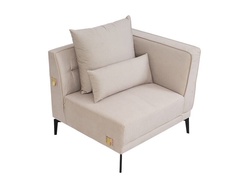 Wide and spacious seat. High density foam cushion. No sinking and sagging. Sit back and relax comfortably.