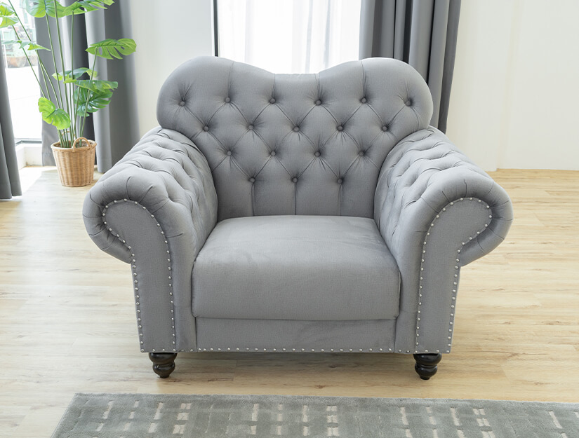 Beautiful camelback design for a touch of sophistication. Unique spin on the iconic Chesterfield.