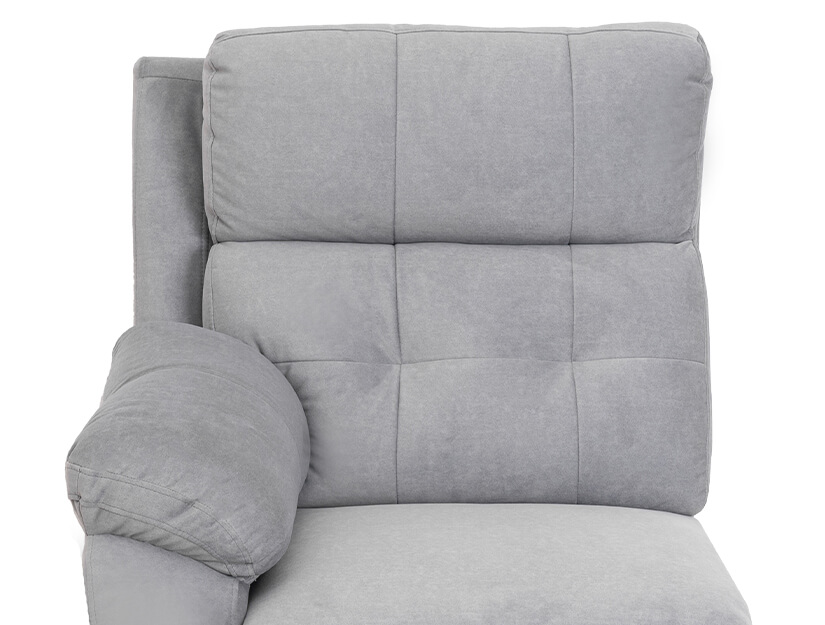 Delicate biscuit tufting. Plush backrests for extra cushioning. Ultimate relaxation.