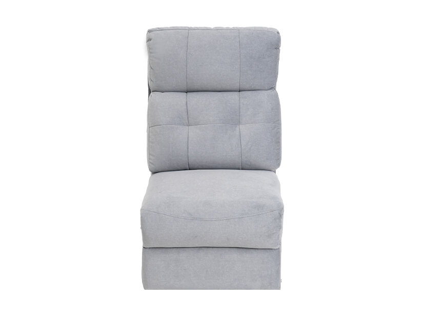 Delicate biscuit tufting. Plush backrests for extra cushioning. Ultimate relaxation. 