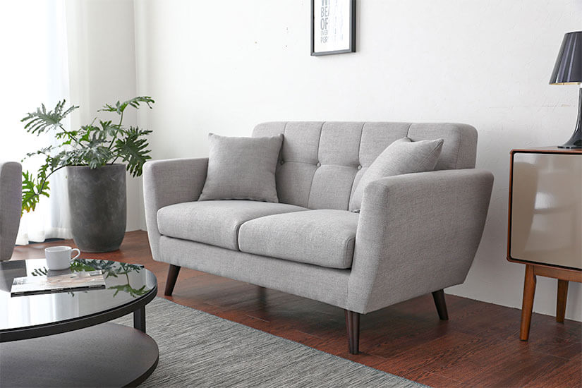Crafted with solid eucalyptus wood, the Willow sofa is built to last.