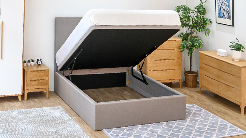 The ideal space-saving solution. Ample storage space. Declutter easily.