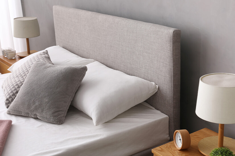 Simple headboard for support and comfort